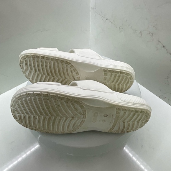 Crocs Classic Sandal White Unisex Slip On Size Men 6/ Women 8 - Picture 6 of 7
